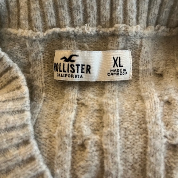 Hollister XL knitted grey sweater - Picture 2 of 3